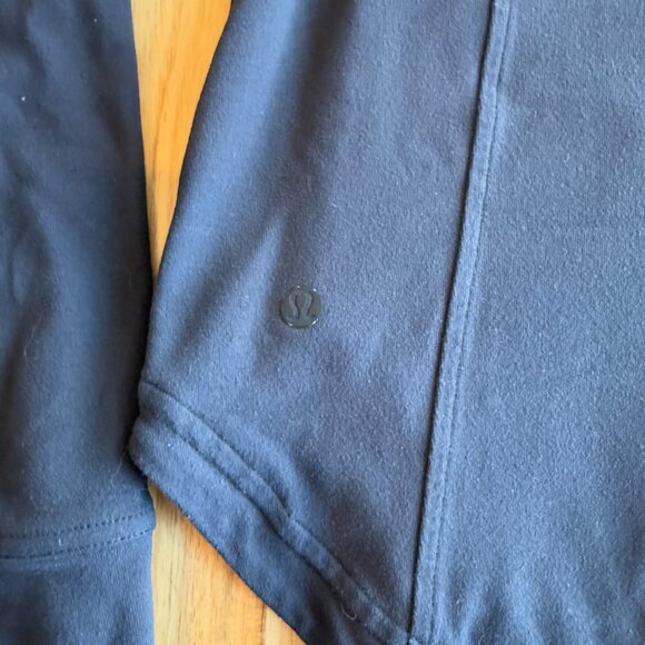 Lululemon Pick Up The Pace Long Sleeve 10 - Picture 6 of 13